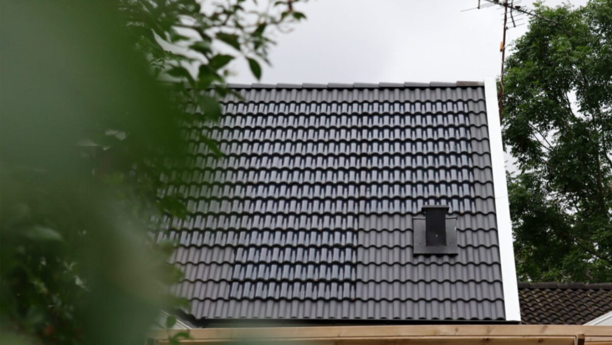 Integrated Solar Roof Solution: Midsummer & Soprasolar Collaboration